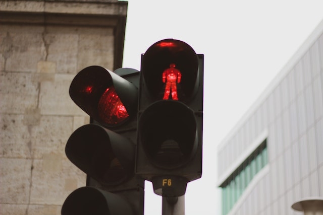 Red light signaling
