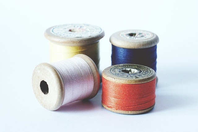 Thread rolls